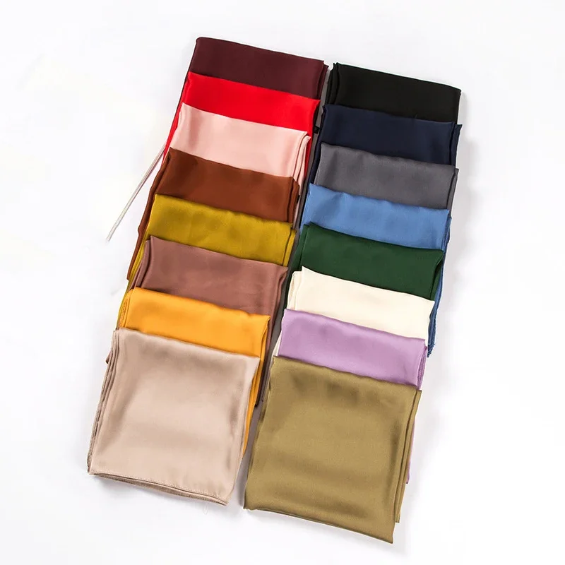 Écharpe en satin pour femmes 7 - Silk Scarf Square avis et prix