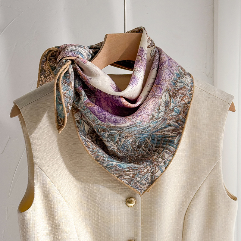 Écharpes en Soie et Laine pour - Women Accessories Sale avis et prix